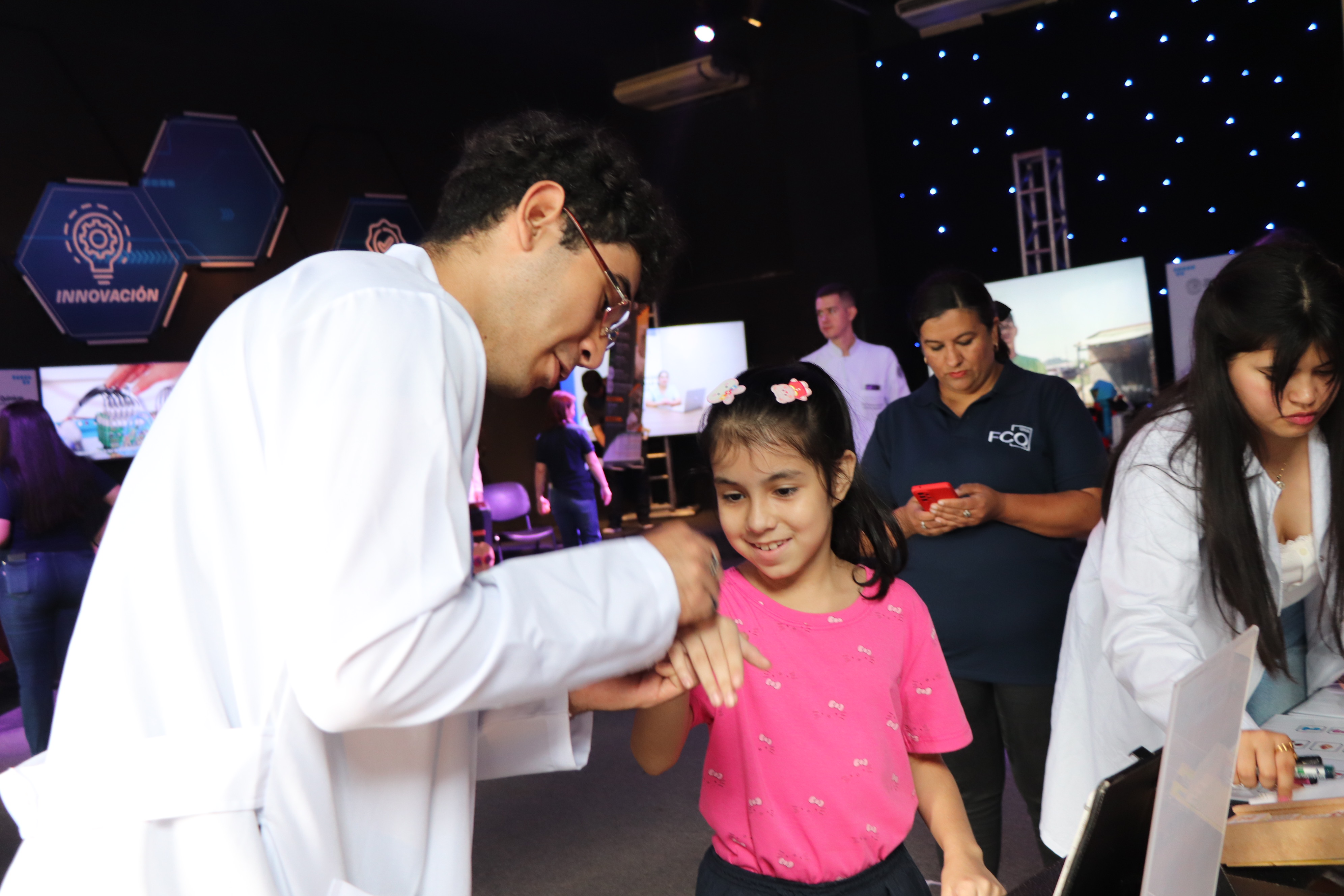 CONACYT impulsa espacios infantiles con el Tour Pequeños Científicos en la Expo MRA